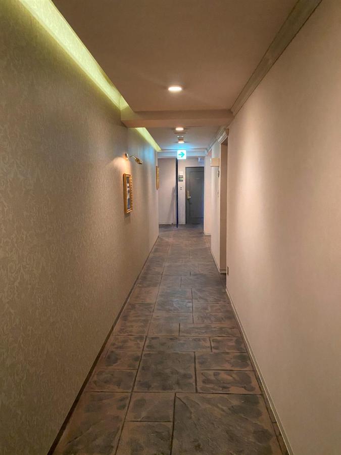 Hotel Regent (Adults Only) Nagoya Eksteriør billede